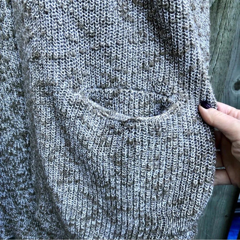 Banana Republic Cotton Nubbly Cardigan - Picture 4 of 10